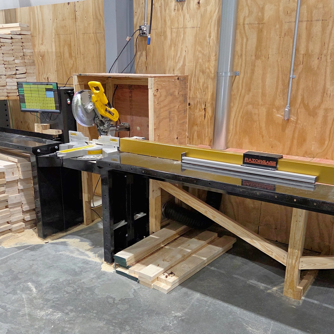 industrial-miter-saw-table-with-razorgage-digital-stop-ideal-machine